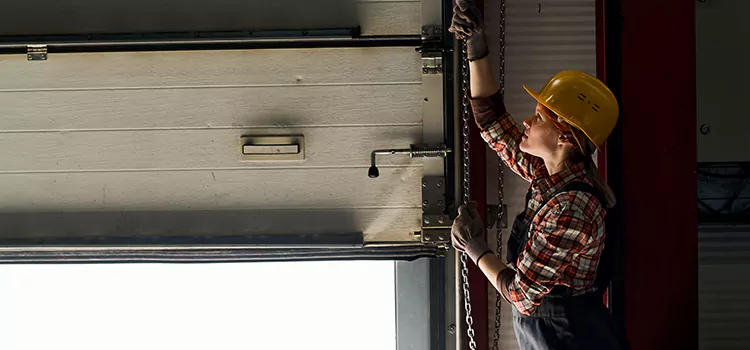 Addressing Common Garage Door Stoppage Issues in East Moline, IL