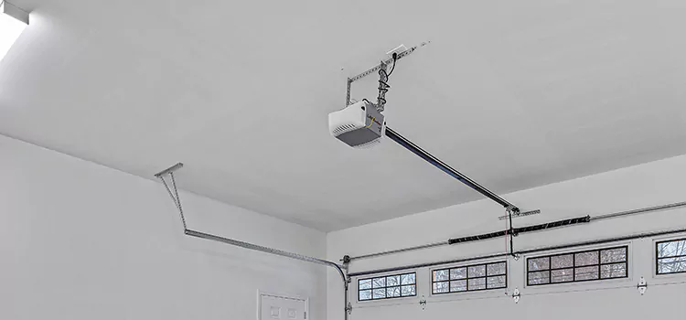 Experienced Garage Door Installers East Moline