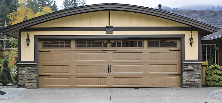 Residential Vinyl Roll Up Doors East Moline