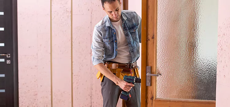 Door Glass Replacement East Moline